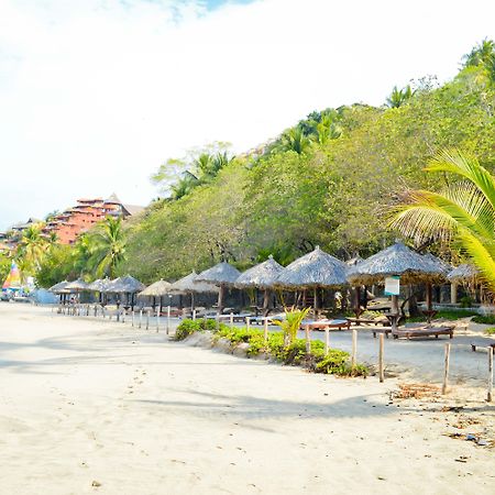 Hotel Catalina Beach Resort Zihuatanejo Kültér fotó