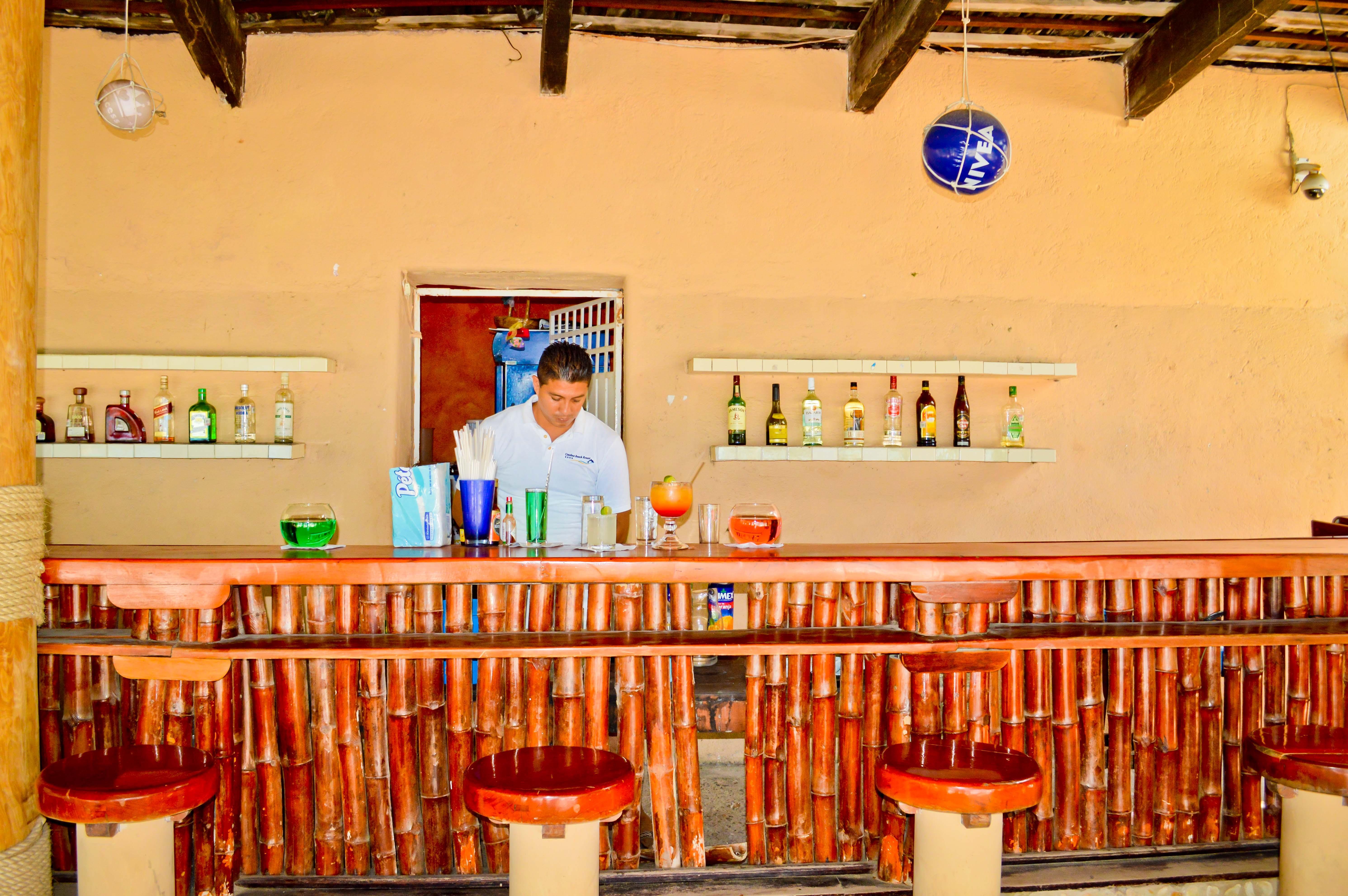 Hotel Catalina Beach Resort Zihuatanejo Kültér fotó