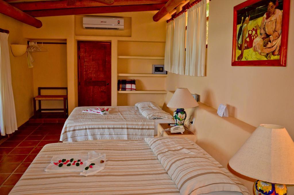 Hotel Catalina Beach Resort Zihuatanejo Kültér fotó